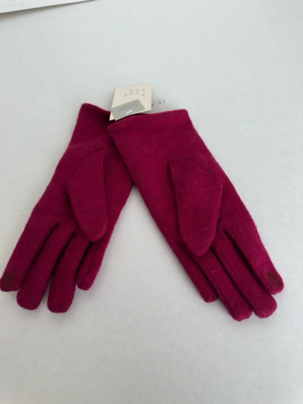 A New Day Red Touchscreen Gloves One Size Soft Stretch Winter Warm